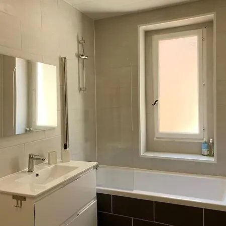 Maison Spacieuse, Ideal Couple Apartment *