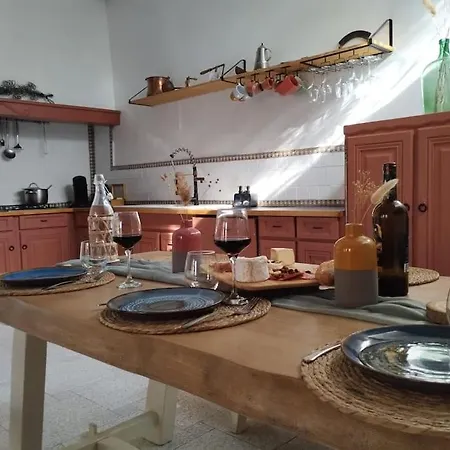 Maison Spacieuse, Ideal Couple Apartment
